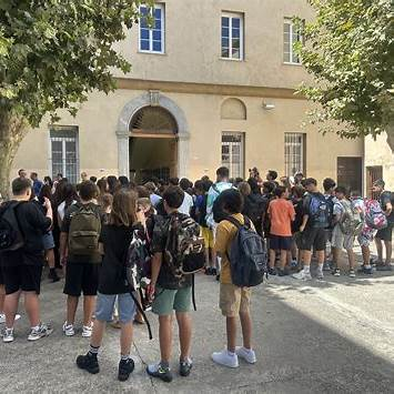 Bastia : grève au collège Giraud, établissement fermé et cours suspendus
